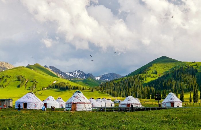 MÔNG CỔ: ULAANBAATAR - KHARKHORIN - KHUSTAI - TERELJ